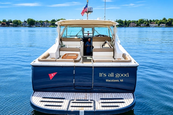 Tiara Yachts 3100 Coronet Yacht For Sale