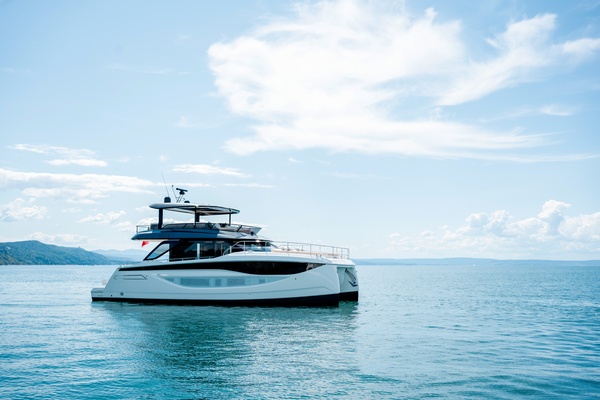 59ft Prestige Yacht For Sale