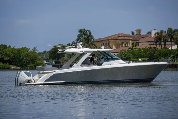 38-ft-Tiara Yachts-2019-38LS-One One Lantana  Florida United States  yacht for sale