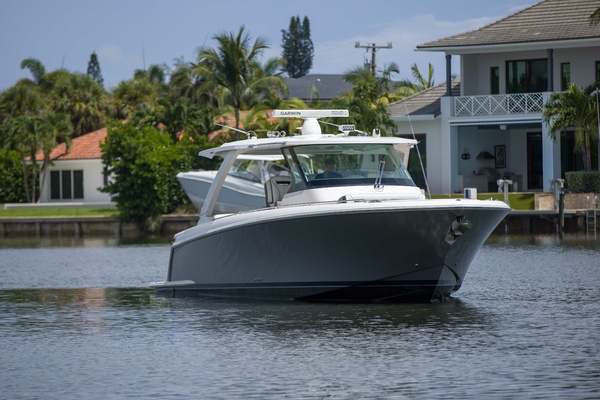 Tiara Yachts 38LS - One One