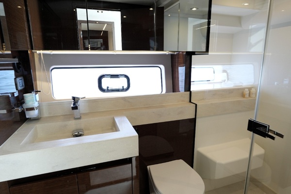 59ft Prestige Yacht For Sale