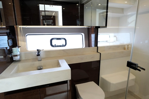 Prestige 590 Yacht For Sale
