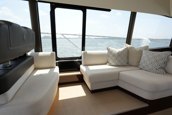 59ft Prestige Yacht For Sale
