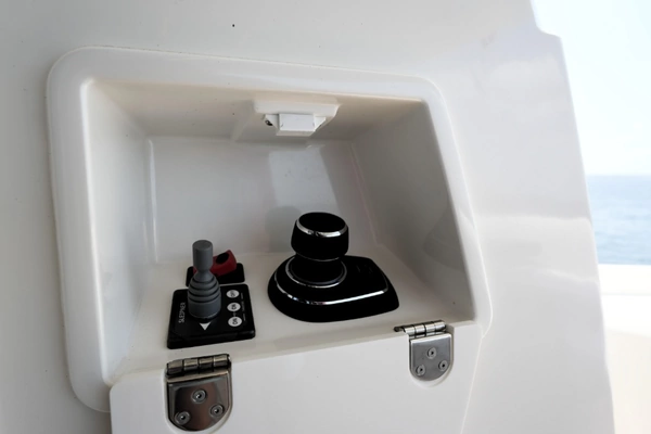 Prestige 590 Yacht For Sale