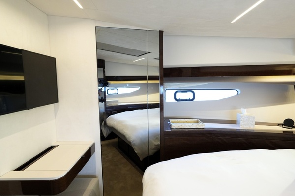 59ft Prestige Yacht For Sale