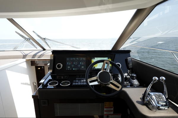 59ft Prestige Yacht For Sale