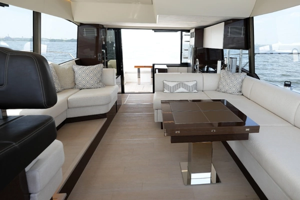 Prestige 590 Yacht For Sale