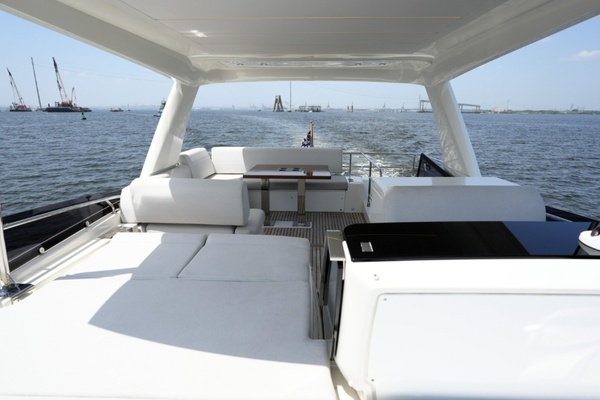 59ft Prestige Yacht For Sale