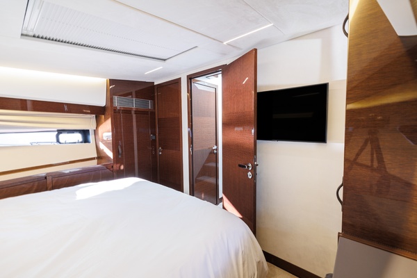 52ft Prestige Yacht For Sale