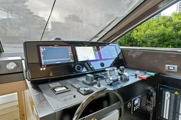 Ferretti Yachts 670 Motoryacht Yacht For Sale