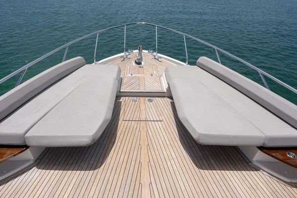 Ferretti Yachts 670 Motoryacht Yacht For Sale