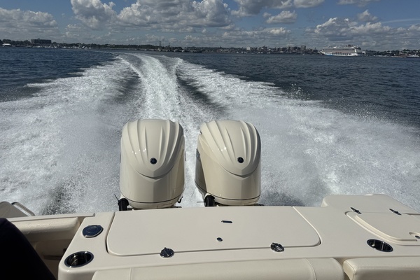 27ft Grady White Yacht For Sale
