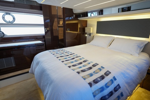 59ft Prestige Yacht For Sale