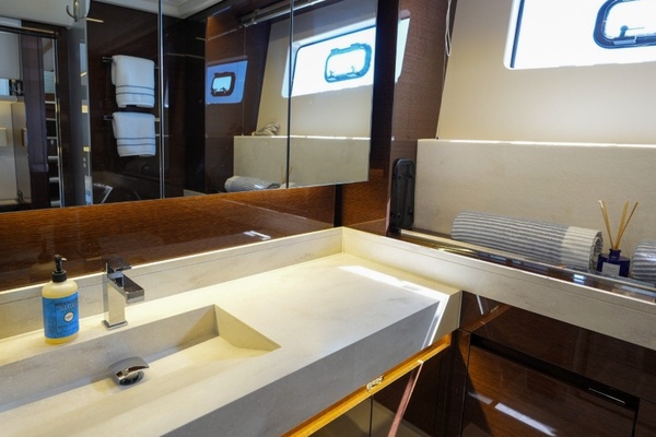 59ft Prestige Yacht For Sale