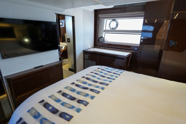 59ft Prestige Yacht For Sale