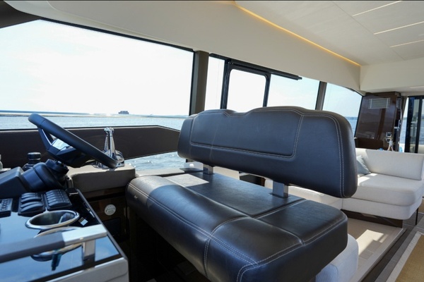 59ft Prestige Yacht For Sale