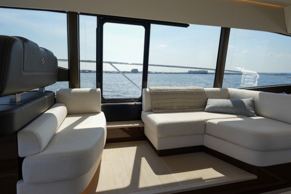 59ft Prestige Yacht For Sale