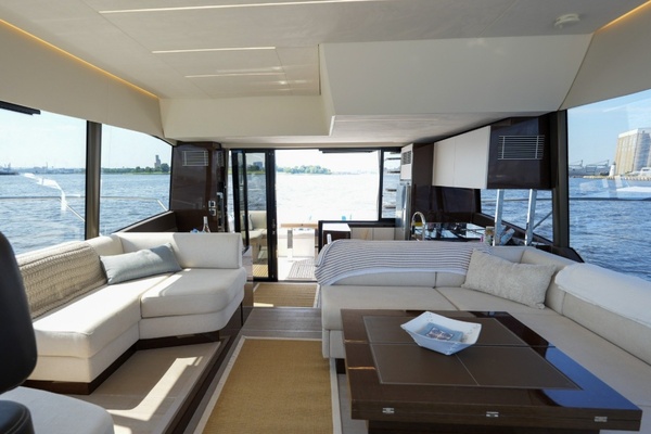 59ft Prestige Yacht For Sale