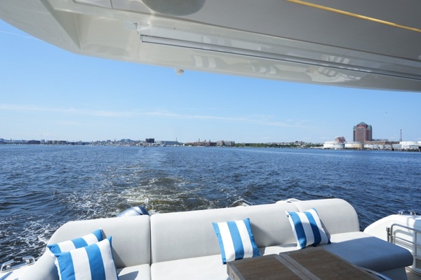 59ft Prestige Yacht For Sale