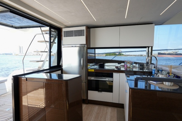 59ft Prestige Yacht For Sale