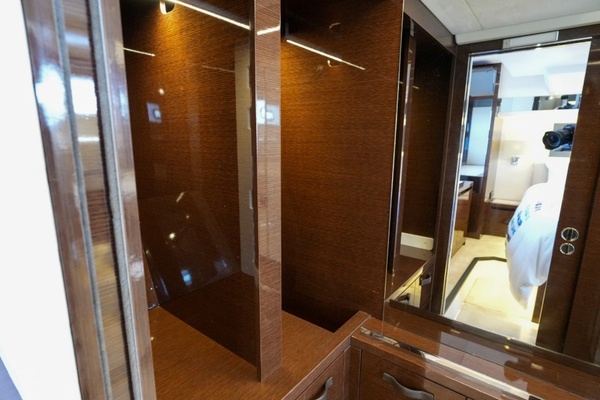 59ft Prestige Yacht For Sale