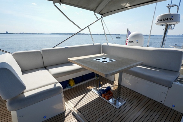 59ft Prestige Yacht For Sale