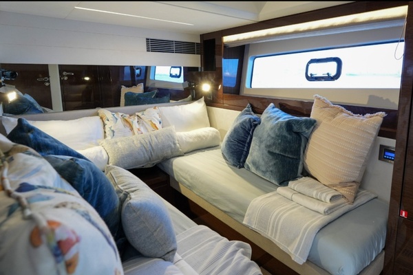 59ft Prestige Yacht For Sale