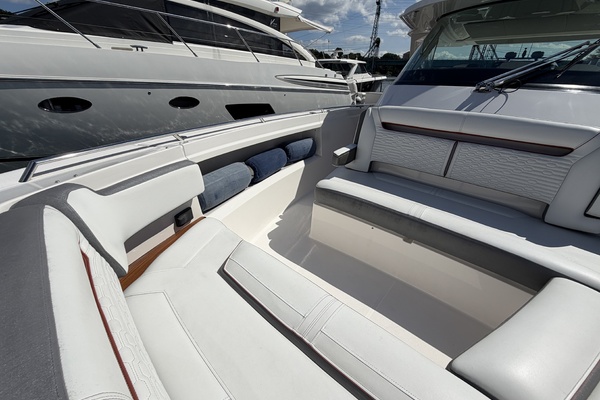 38ft Tiara Yachts Yacht For Sale