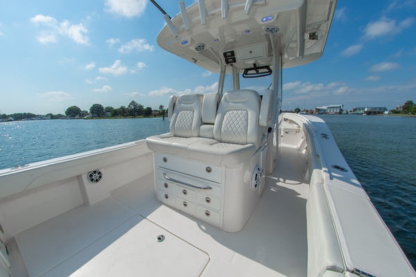 Our Trade 31ft Regulator Yacht For Sale