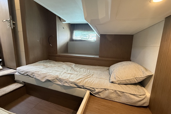 Haya Royal 40ft Beneteau Yacht For Sale