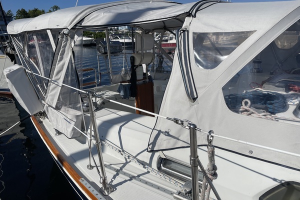 EPIPHANY 36ft Sabre Yacht For Sale