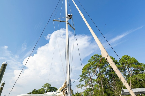 2001Lagoon 41 ft 410