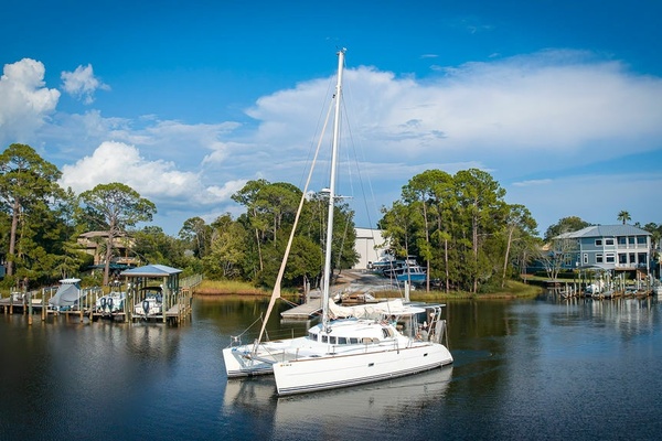 2001Lagoon 41 ft 410