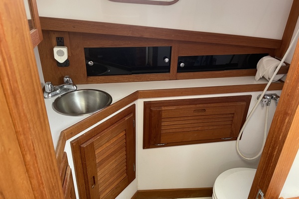 CELESTIA H 28ft Ellis Yacht For Sale