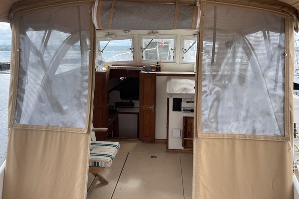 CELESTIA H 28ft Ellis Yacht For Sale
