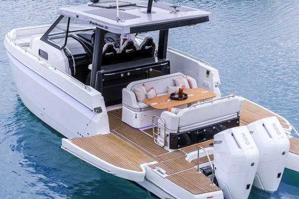 35ft Beneteau Yacht For Sale