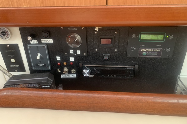American Spirit II 40ft Beneteau Yacht For Sale