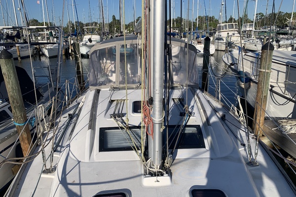 American Spirit II 40ft Beneteau Yacht For Sale