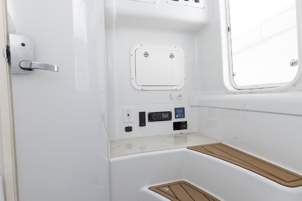 42ft Yellowfin Yacht For Sale