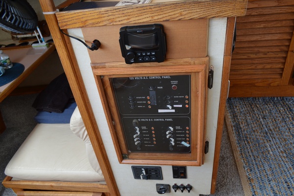 Weather or Knot 34ft Silverton Yacht For Sale
