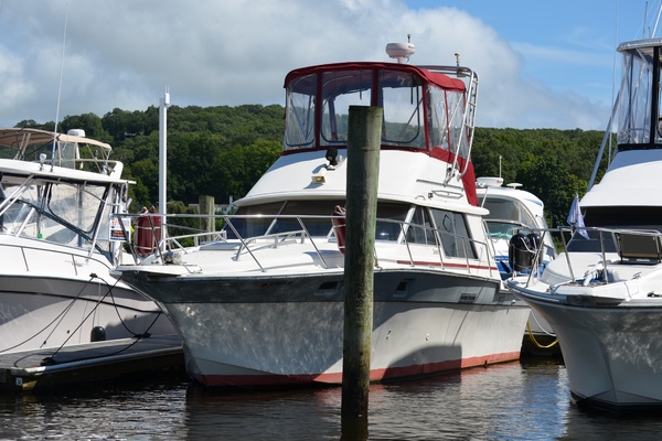 Weather or Knot 34ft Silverton Yacht For Sale