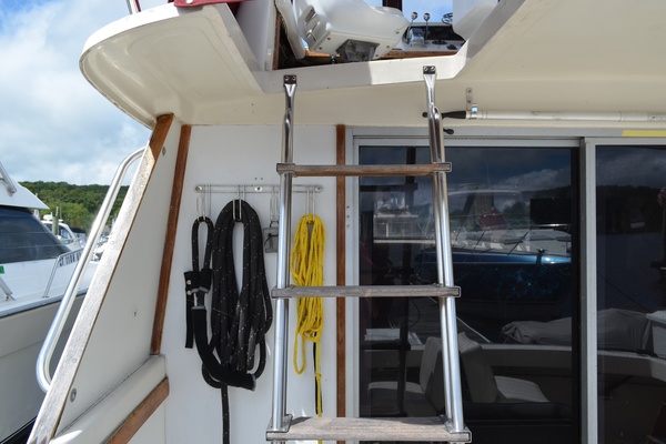 Weather or Knot 34ft Silverton Yacht For Sale