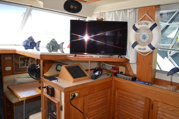 Weather or Knot 34ft Silverton Yacht For Sale