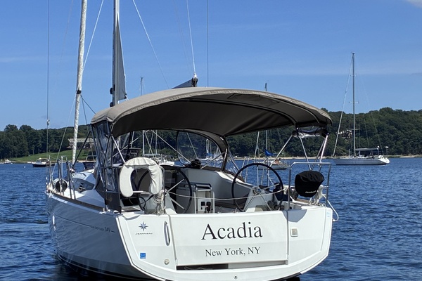 34ft Jeanneau Yacht For Sale