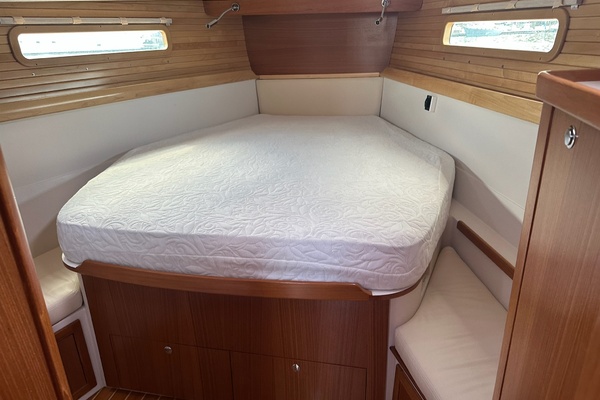 42ft Catalina Yacht For Sale