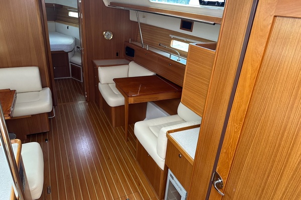 42ft Catalina Yacht For Sale