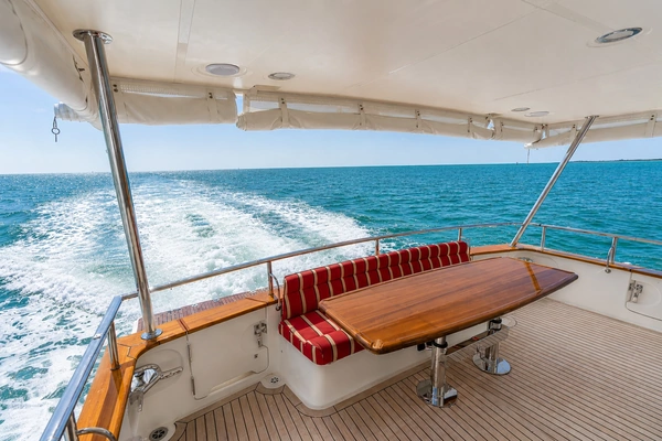 Marlow Explorer 70E-CB Yacht For Sale