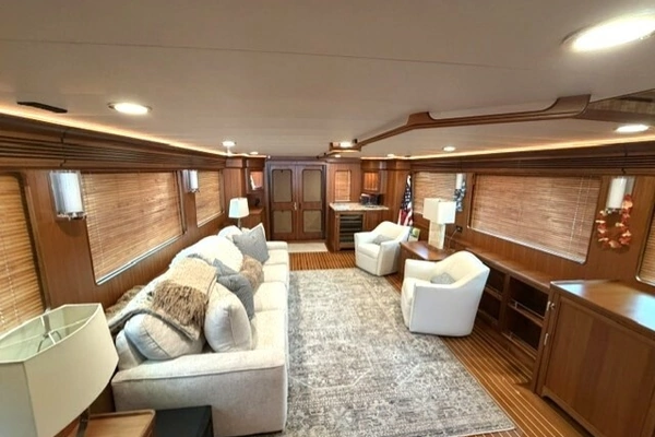 Marlow Explorer 70E-CB Yacht For Sale