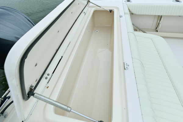 30ft Grady White Yacht For Sale