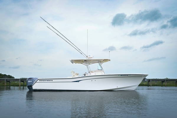 30ft Grady White Yacht For Sale